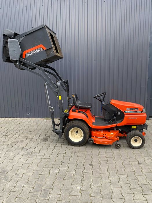 Traktorek ogrodowy Kubota G21, górny wysyp