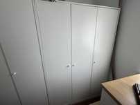 Roupeiros ikea usados