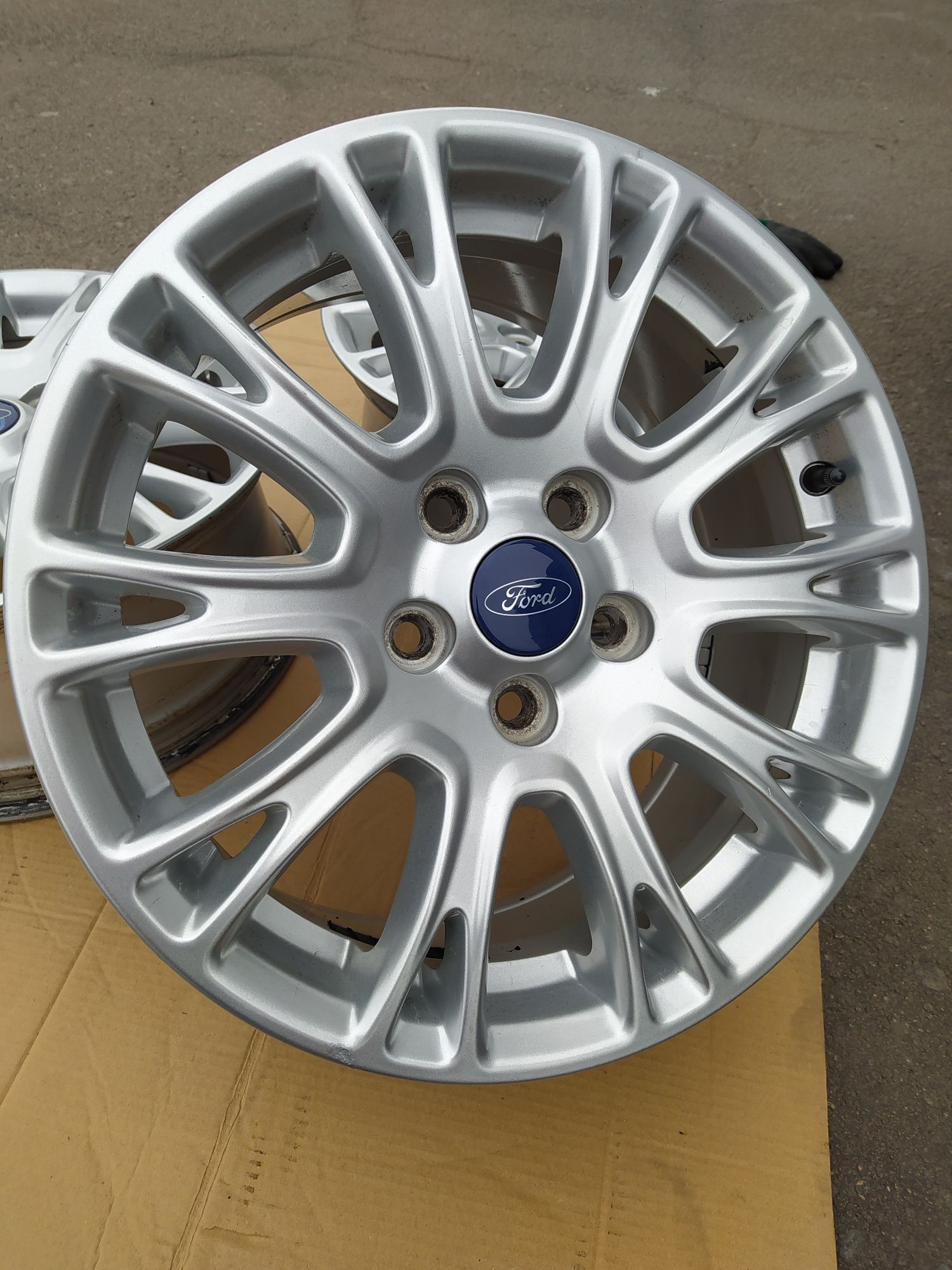 Диски Ford Mondeo Focus C-Max S-Max Fusion Kuga Connect Volvo 16(5*108