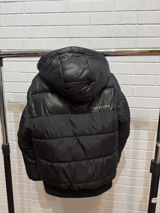 Дуже крута куртка,холодна осінь,тепла зима,140-146см