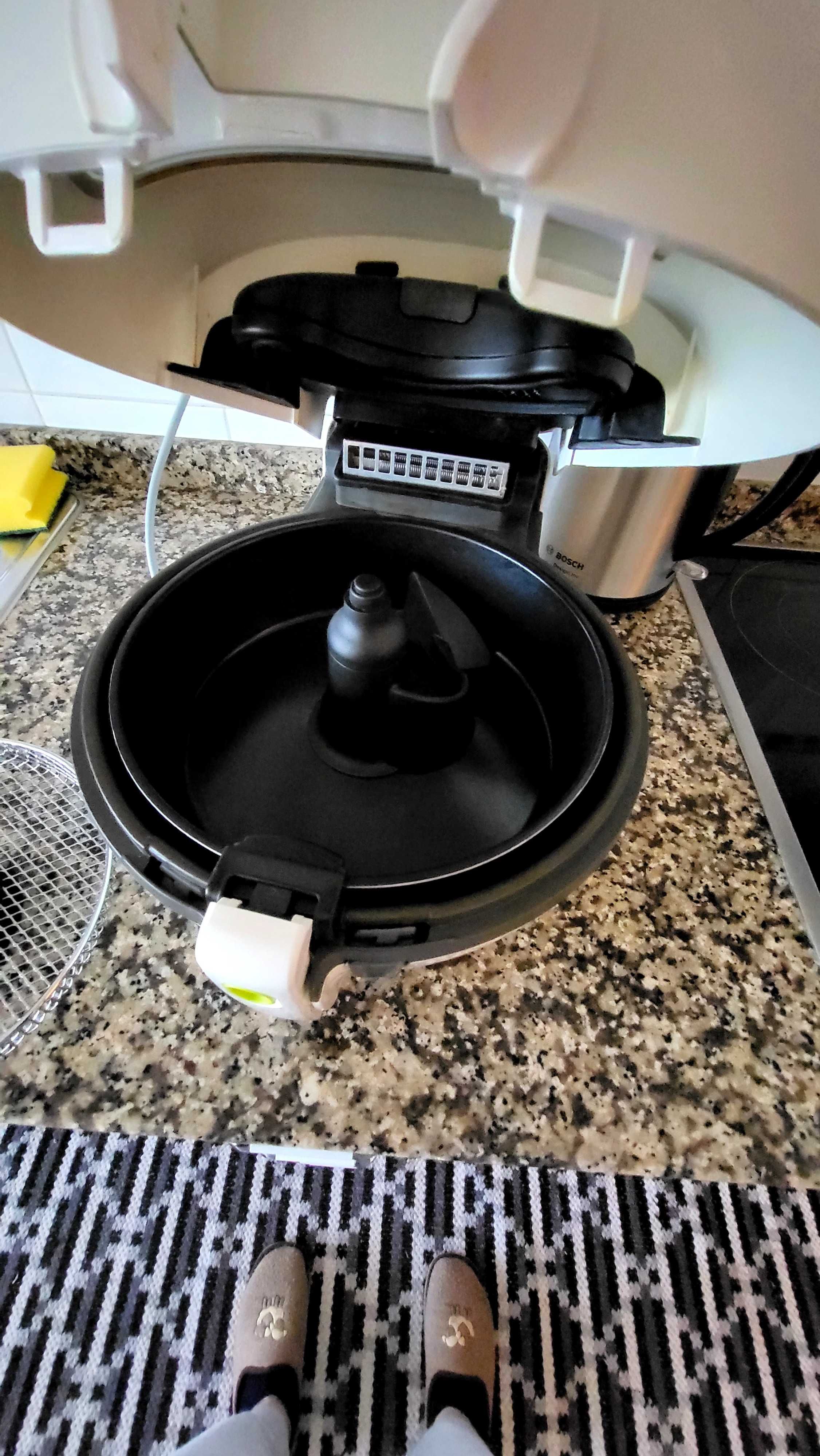 Air fryer tefal pouco usada