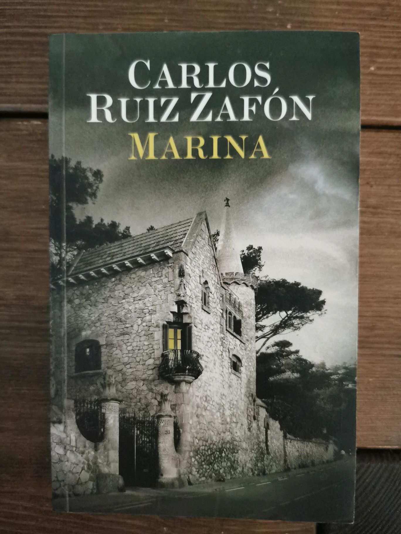 Marina - Carlos Ruiz Zafon