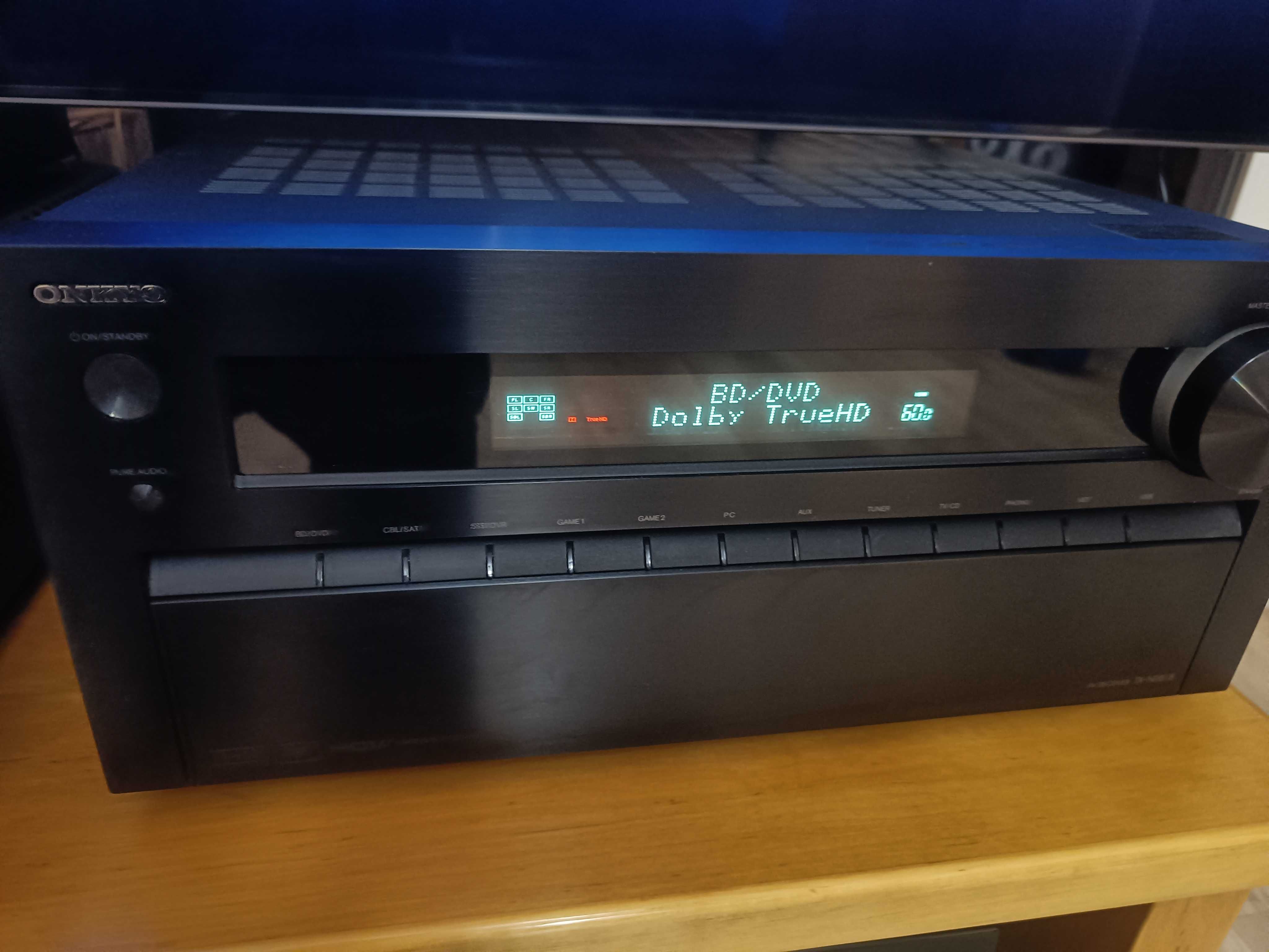 Onkyo TX NR818 amplituner + gratisy