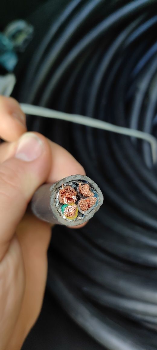 Kabel 4x10 UV 2XSLCYK-J