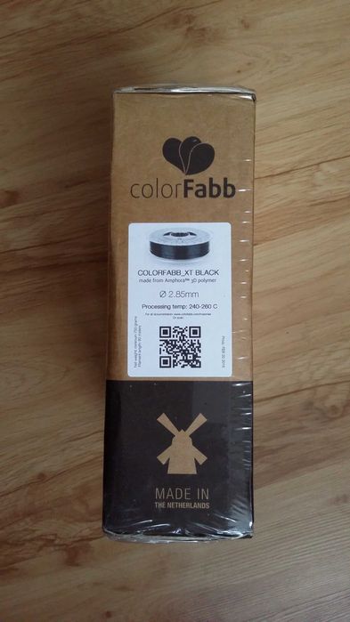 Filament do drukarki 3D (czarny) ColorFabb XT black 2.85mm 750g.