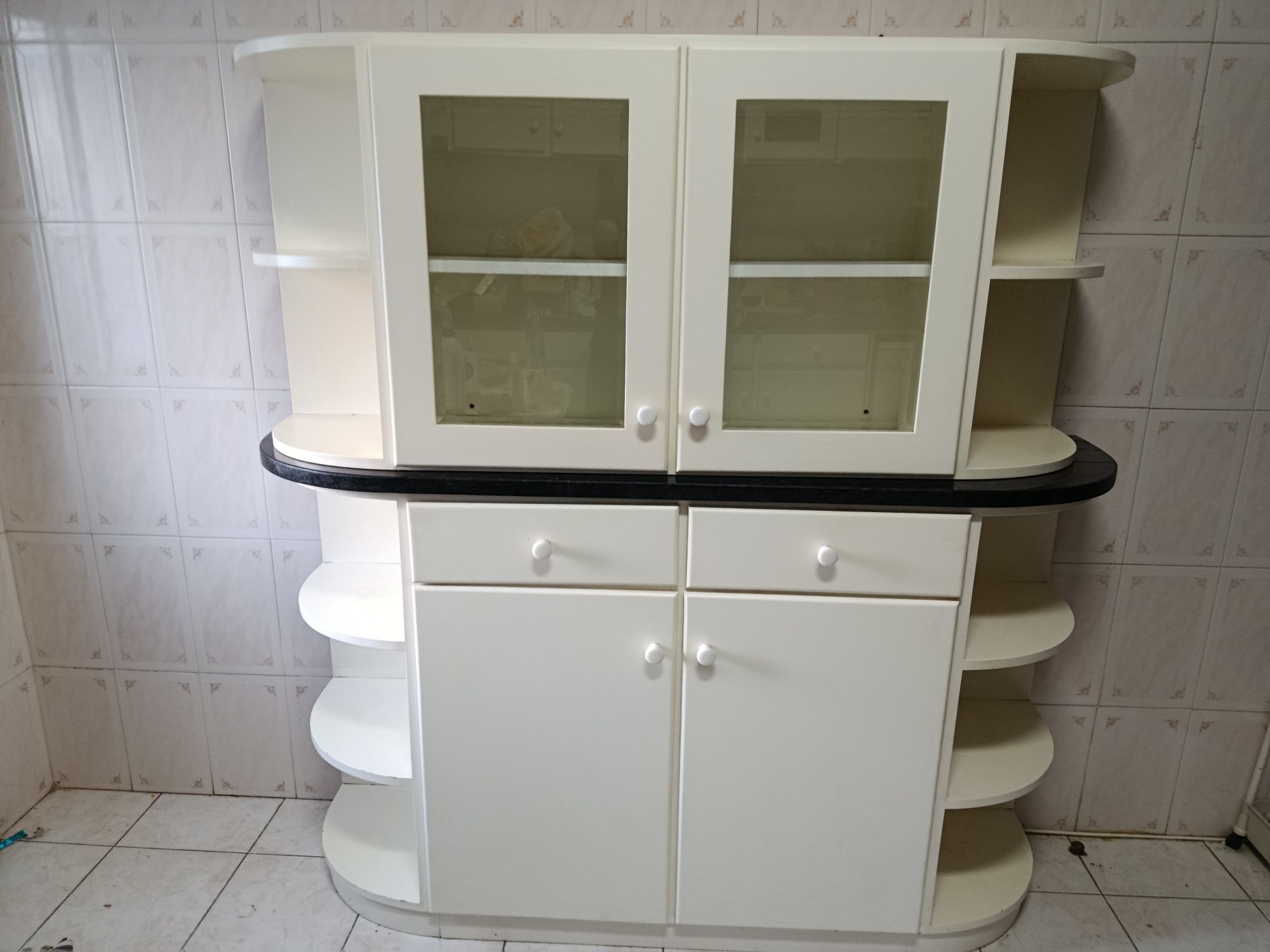 Conjunto moveis de cozinha usados lacados a branco