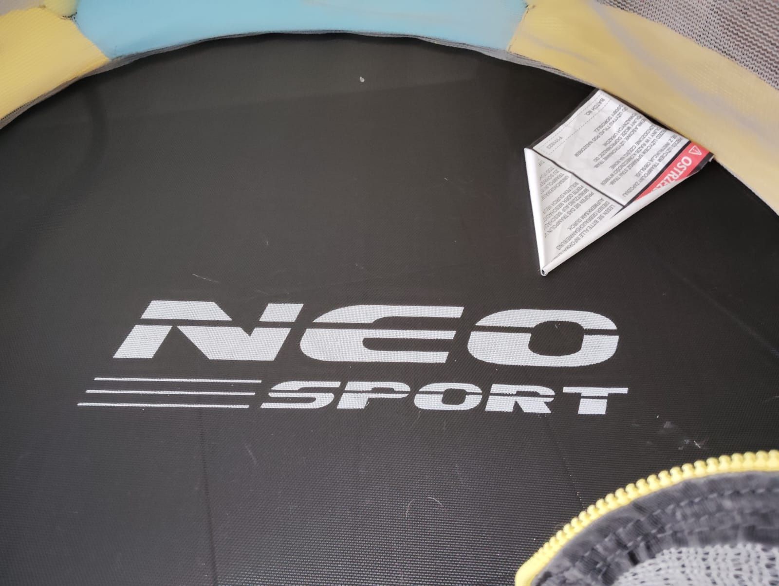 Trampolim como novo.