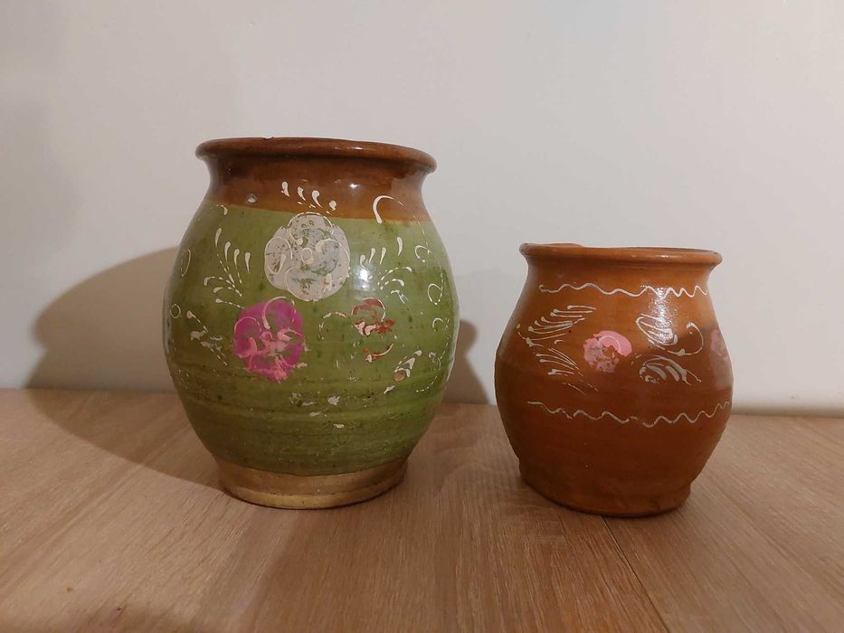 Stara ceramika dzbanki