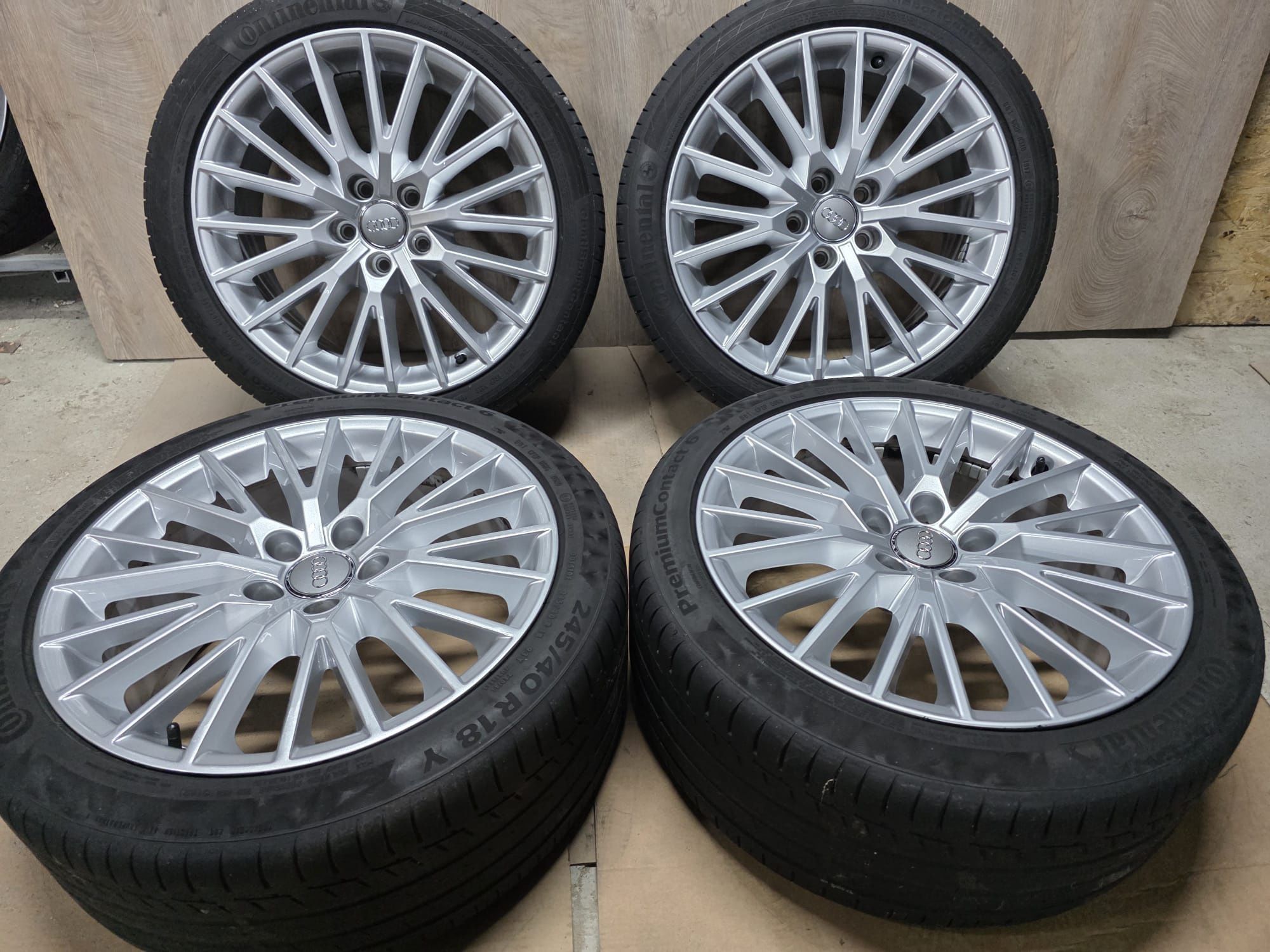 Alufelgi ori Audi r18 5x112 z oponami letnimi.