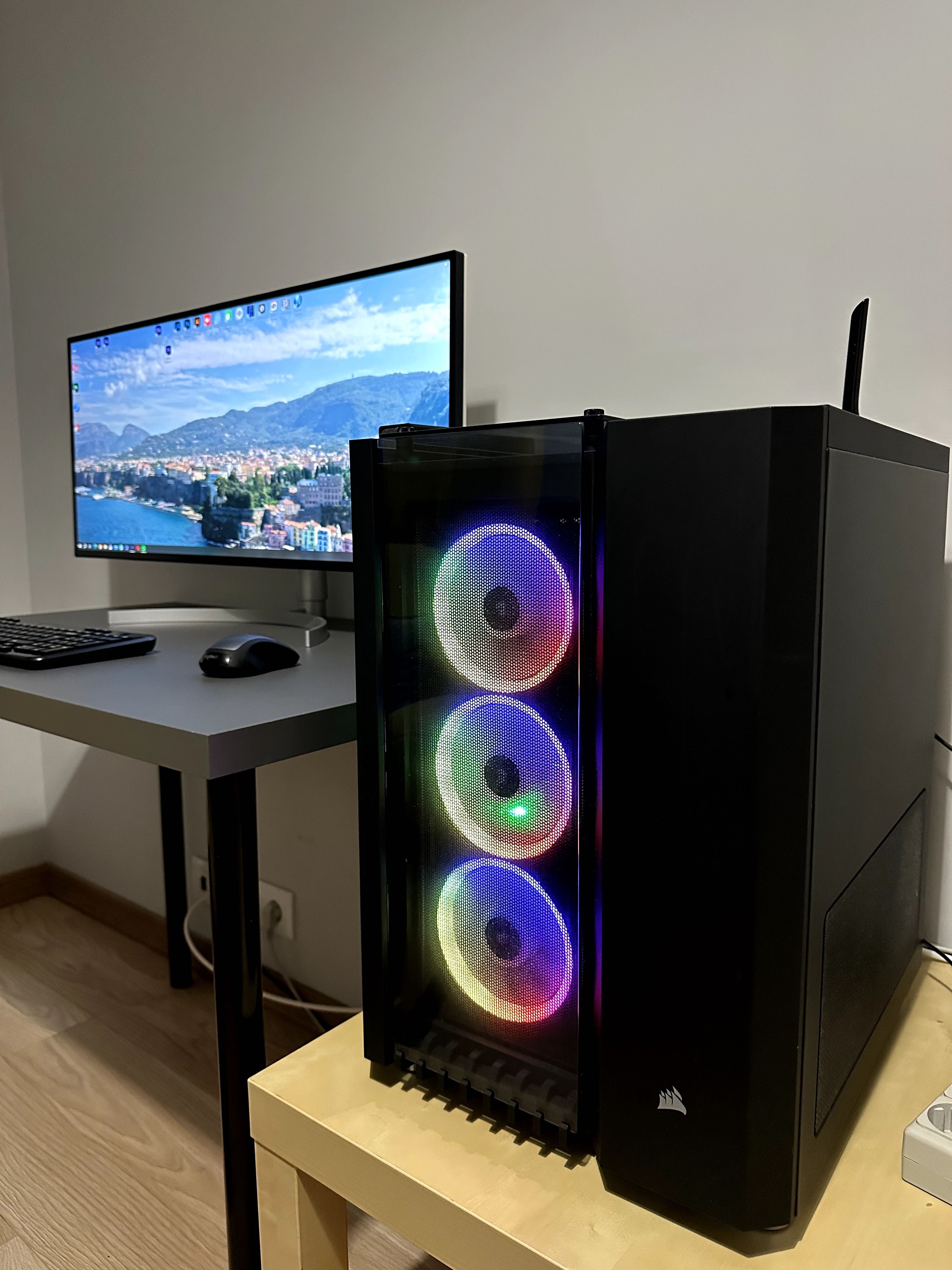 Komputer i9-9900k, RTX 2080 TI. RAM DDR4 64 Gb