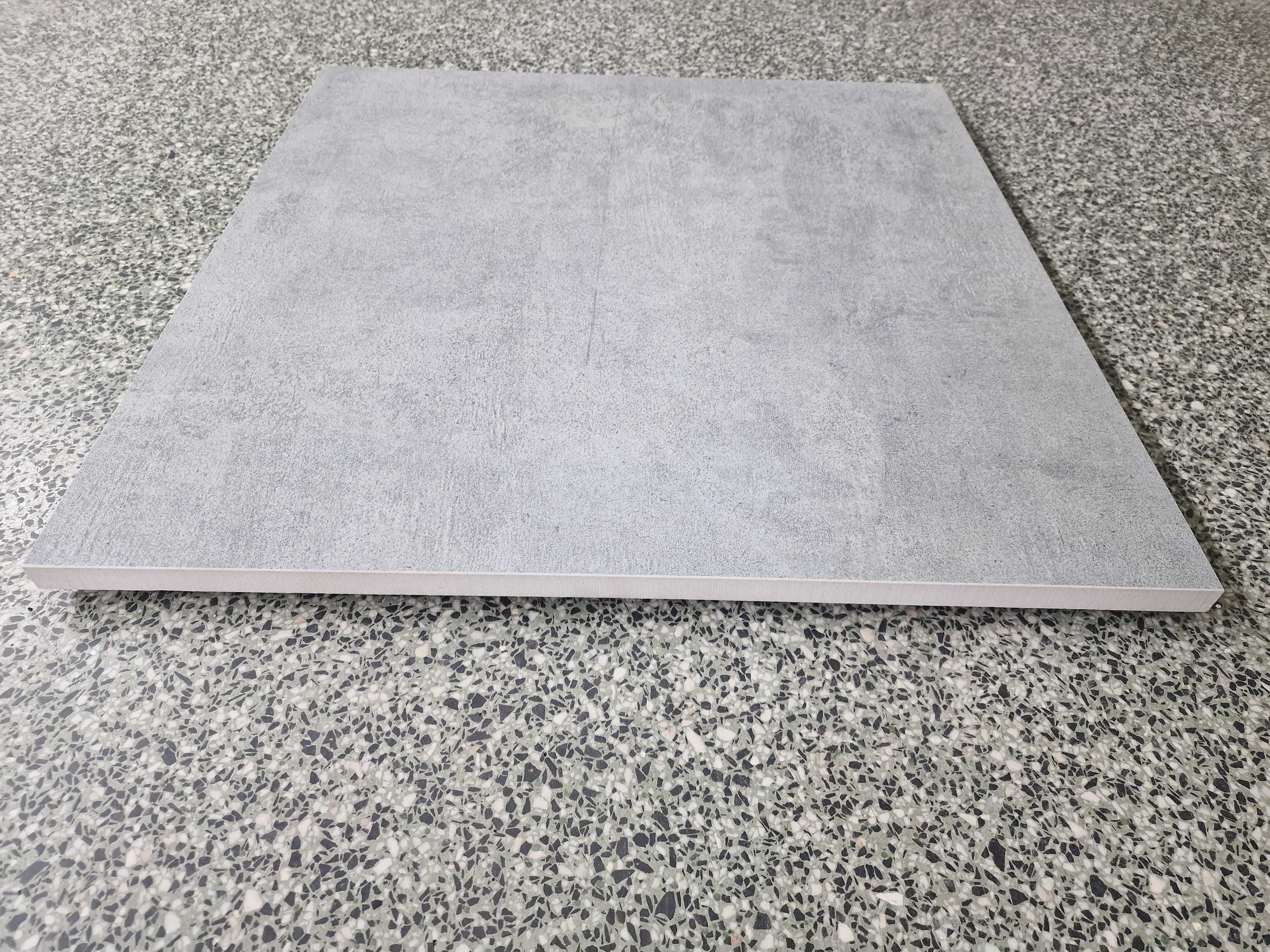 HIT SPRZEDAŻY Płyta inwestycyjna na tarasy Leiden Bkm 60x60x20 g1