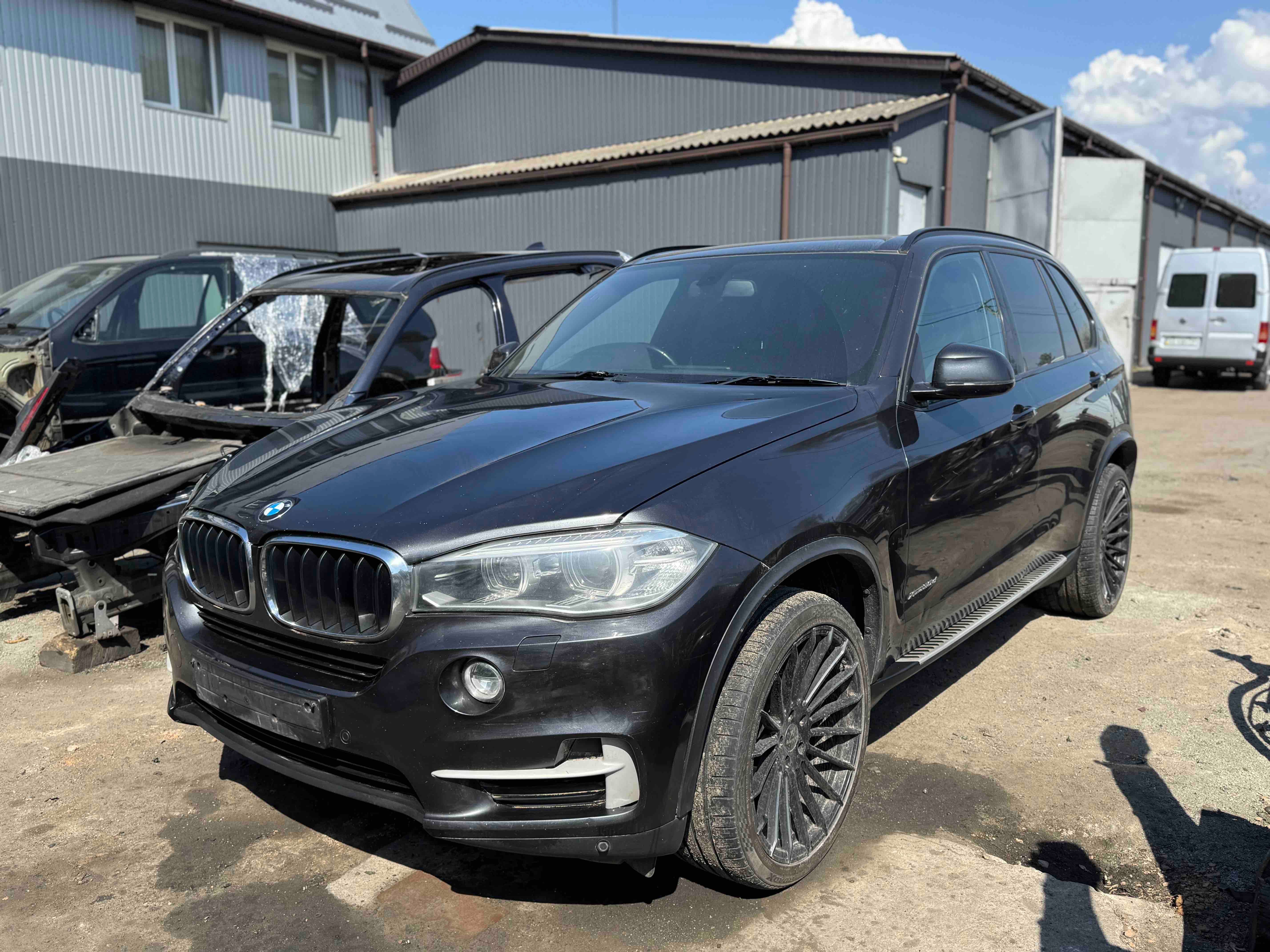 Разборка BMW X5 F15 F16 Розборка БМВ Х5 Ф15 Ф16 дверь фара крыло стоп