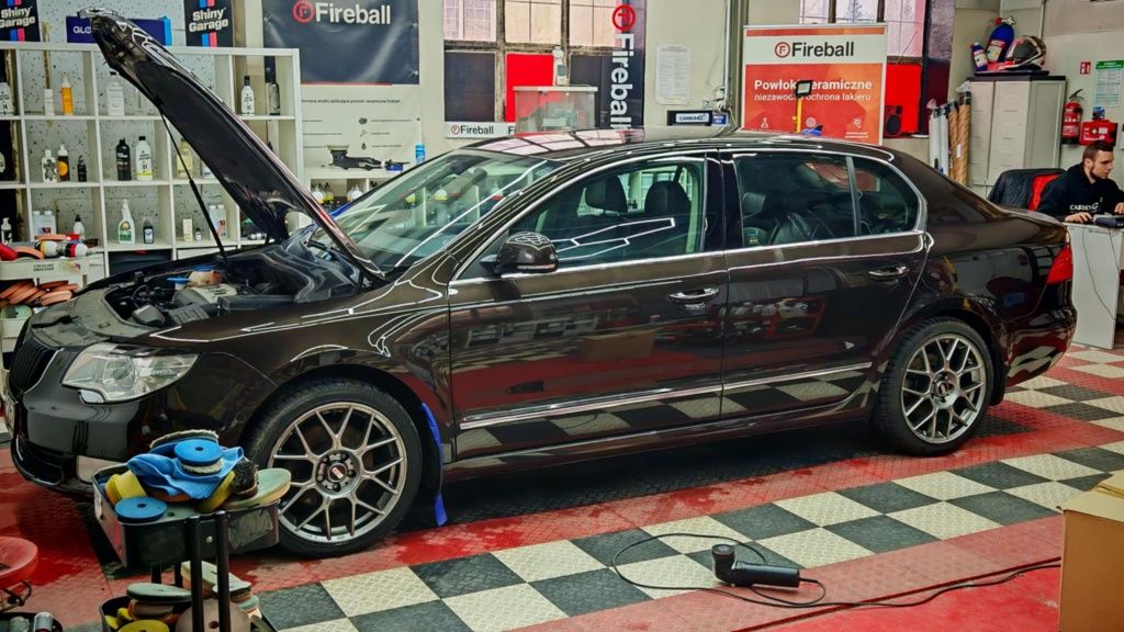 Skoda superb 2  2.0 TSI