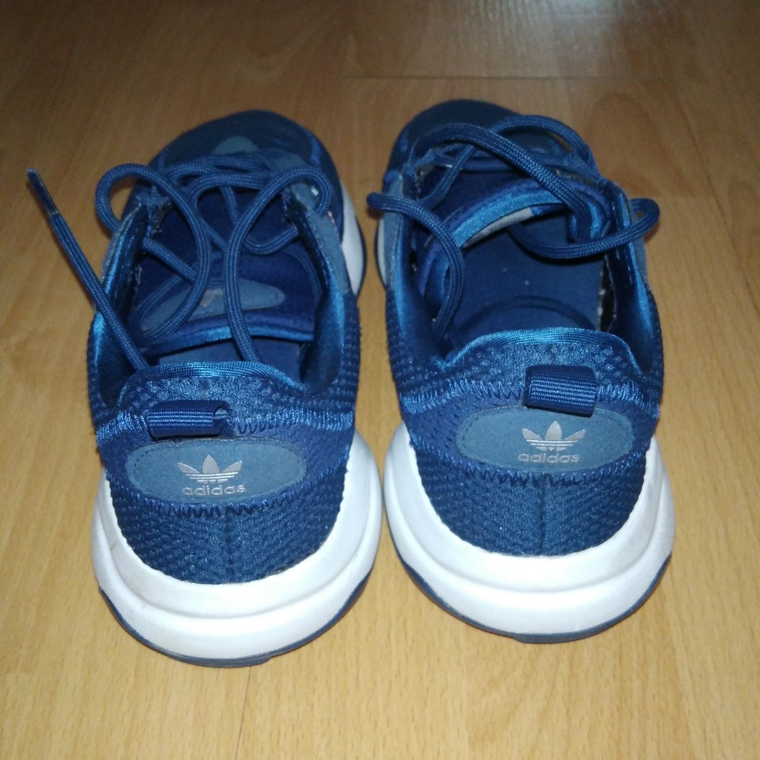 Buty Adidas rozm.39 1/3