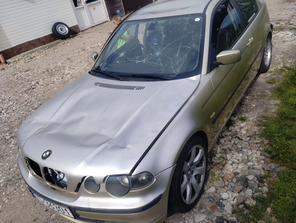 BMW E46 325i compakt m52b25 swap drift