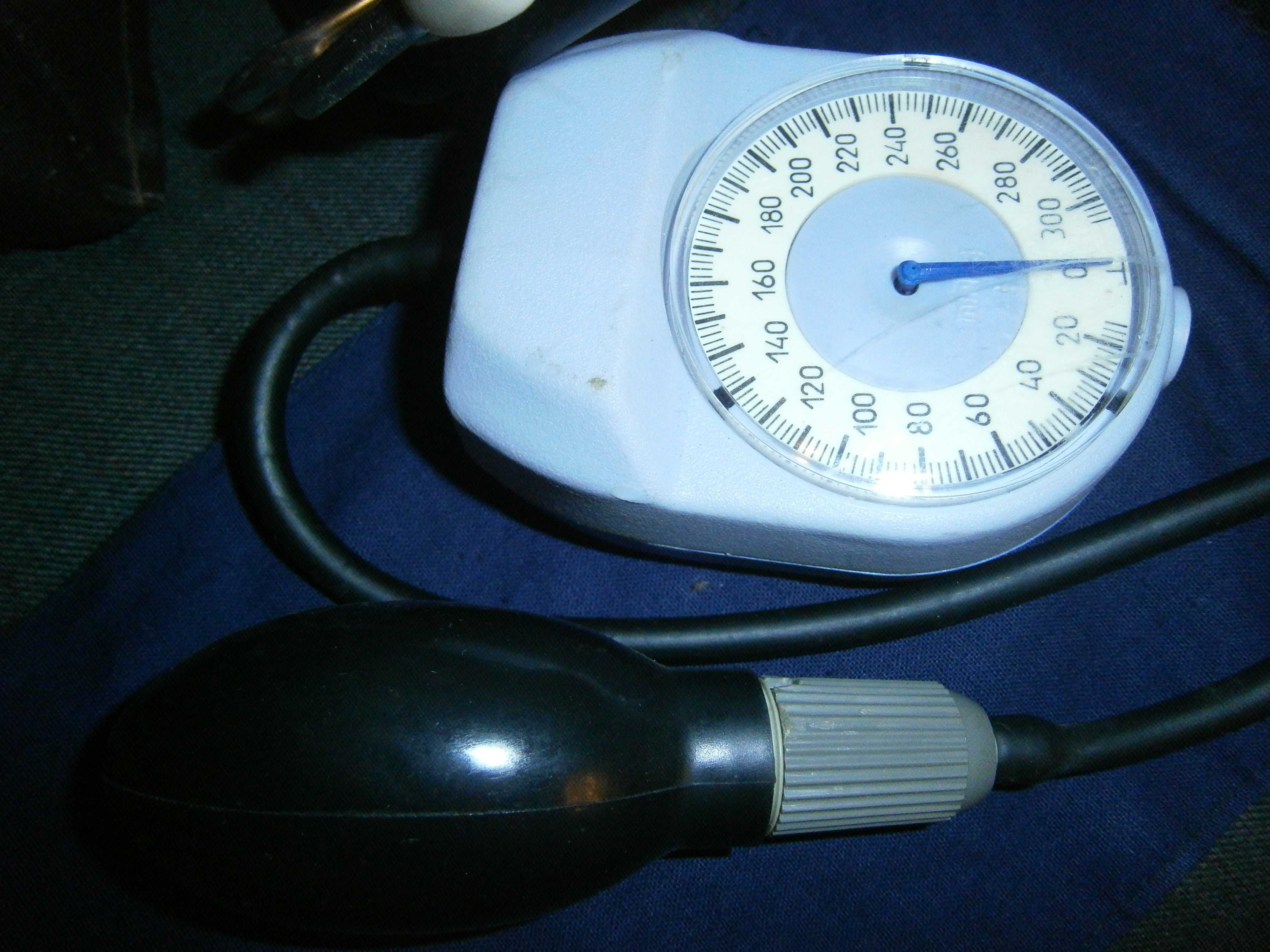 Тонометр-Прибор для измерения давления