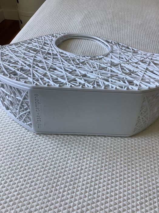 Mala design melissa para campana