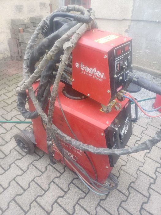 Spawarka Bester by Lincoln Electric - Magster 450W