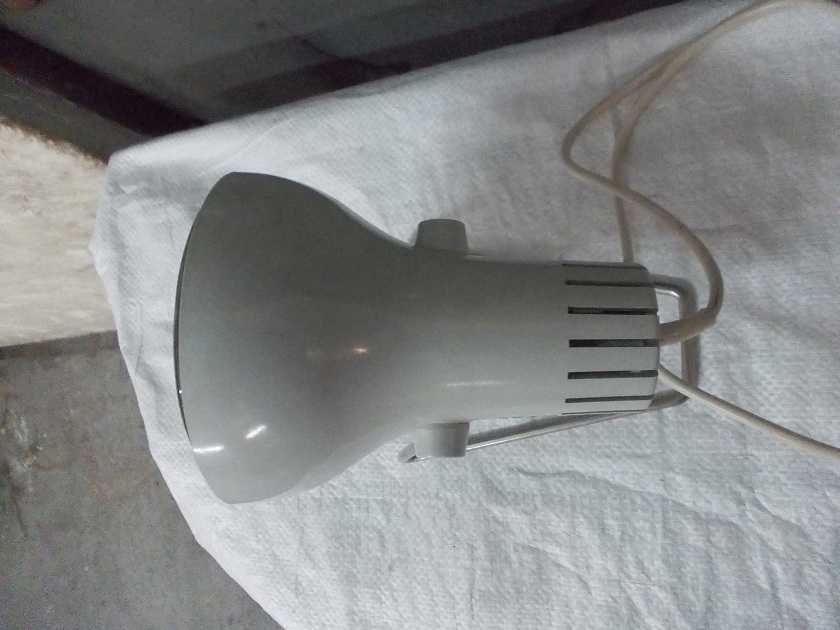 Stara industrialna lampa lekarska loft do naświetleń Osram sprawna