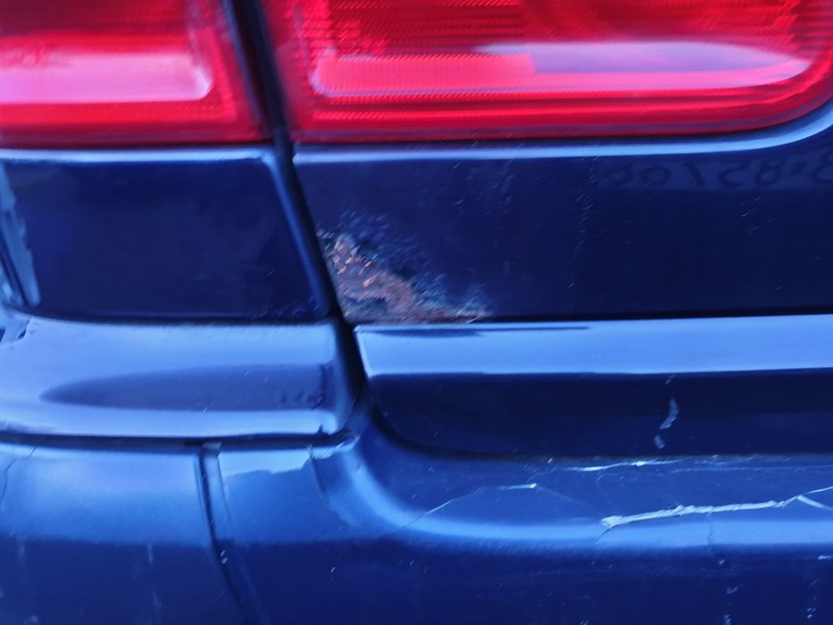 Mercedes Benz e 210 lift lampy tył tylnie światła swiatla