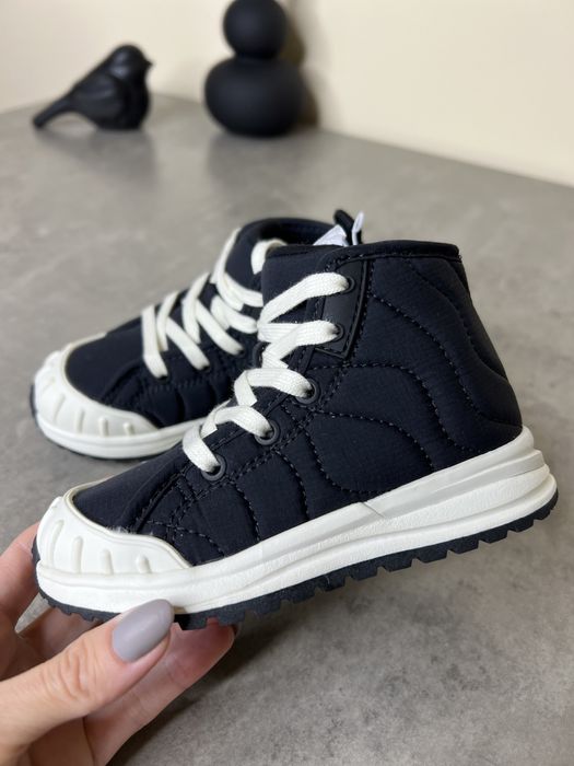 Хайтопи Zara холодна осінь 25 розмір