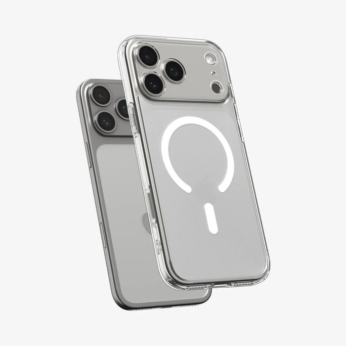 Защитный чехол Spigen Ultra Hybrid MagFit для iPhone 17 Pro Max