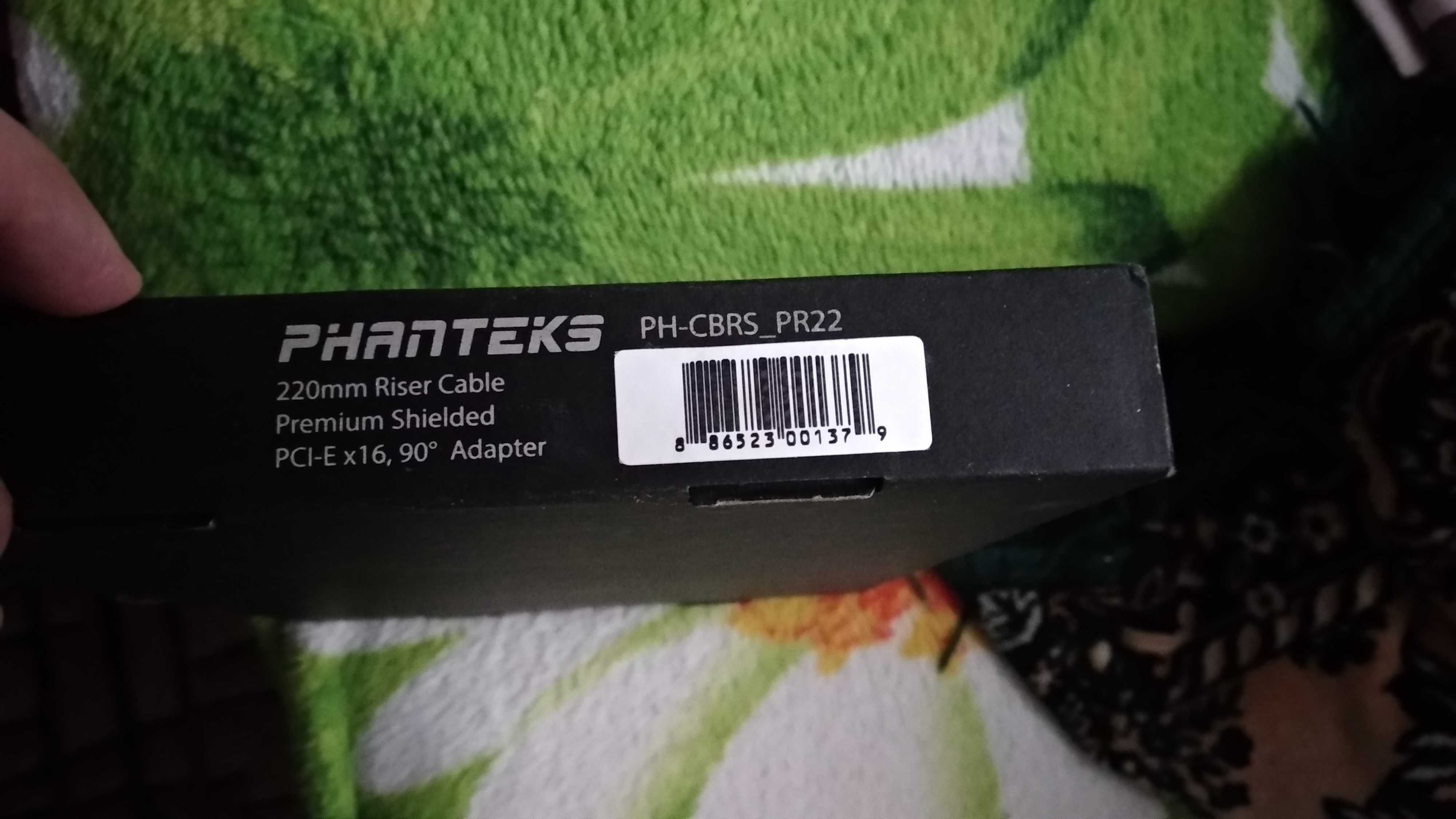 Phanteks Premium Shielded 22см PCI-E x16 Riser Cable 90° Adapter