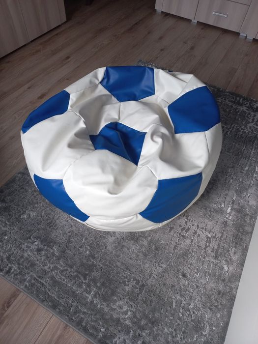 Pufa piłka niebieska