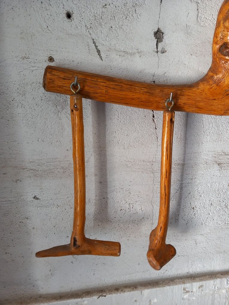 Moldura em madeira