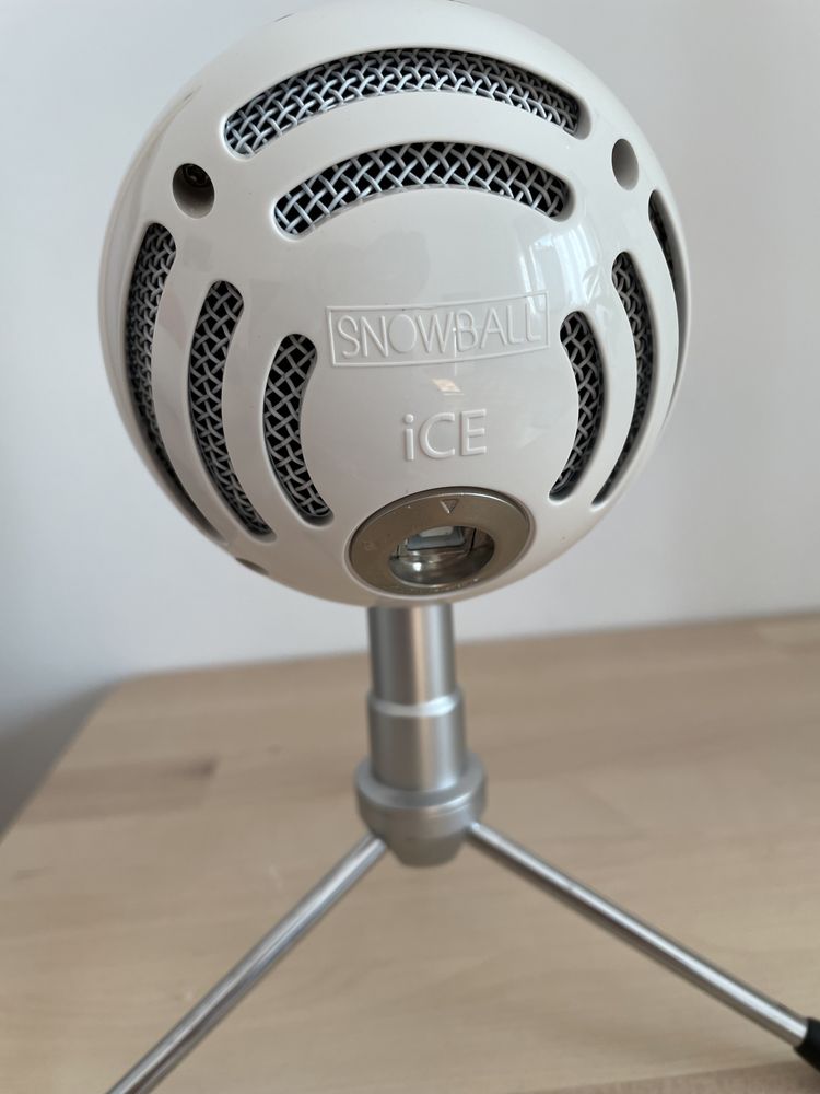Microphone Snowball branco como novo