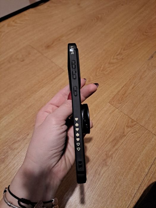 Euri case oprawka Samsung a33 5g czarna serce matowa