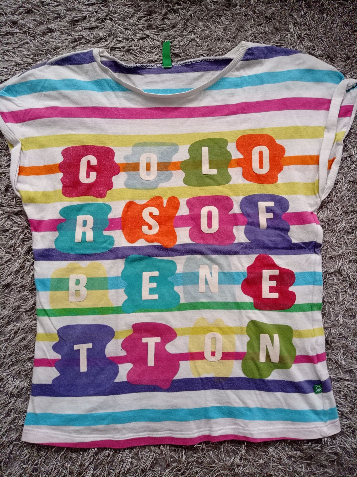 Zestaw 3 bluzeczek Benetton.