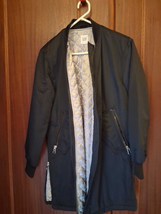 Gabardine comprida da Gap