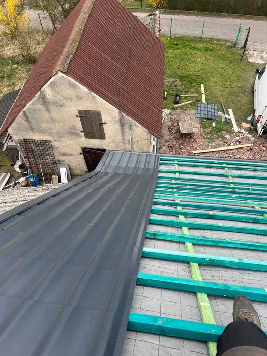 Kompleksowe Usługi Dekarskie- Naprawa Dachu, Montaż Rynien i inne