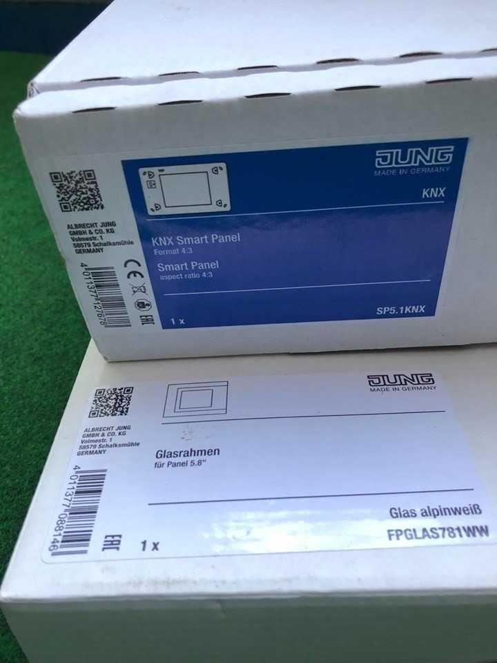 Panel Inteligentny dom JUNG Smart Displays Sp 5.01 knx KNX + RAMKA