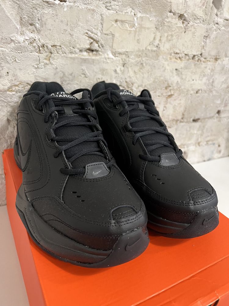 Кроссовки Nike Air Monarch IV черные оригинал новые