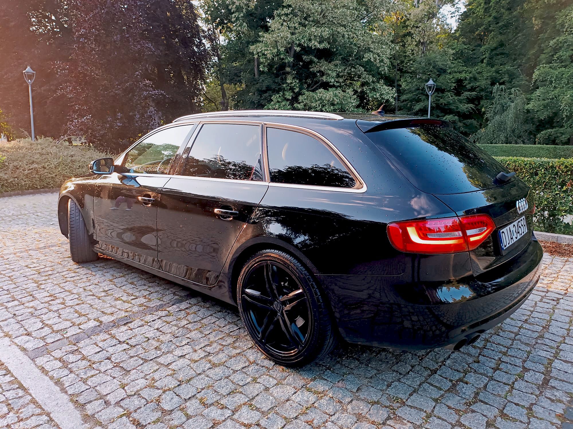 Audi A4 B8 | 2.0 TDI | Automat | Bogate wyposażenie | Serwis |