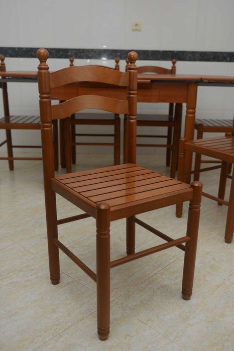 Mesa + cadeiras marca Mesimat