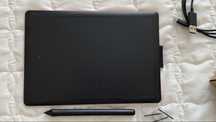 Планшет Wacom One Small