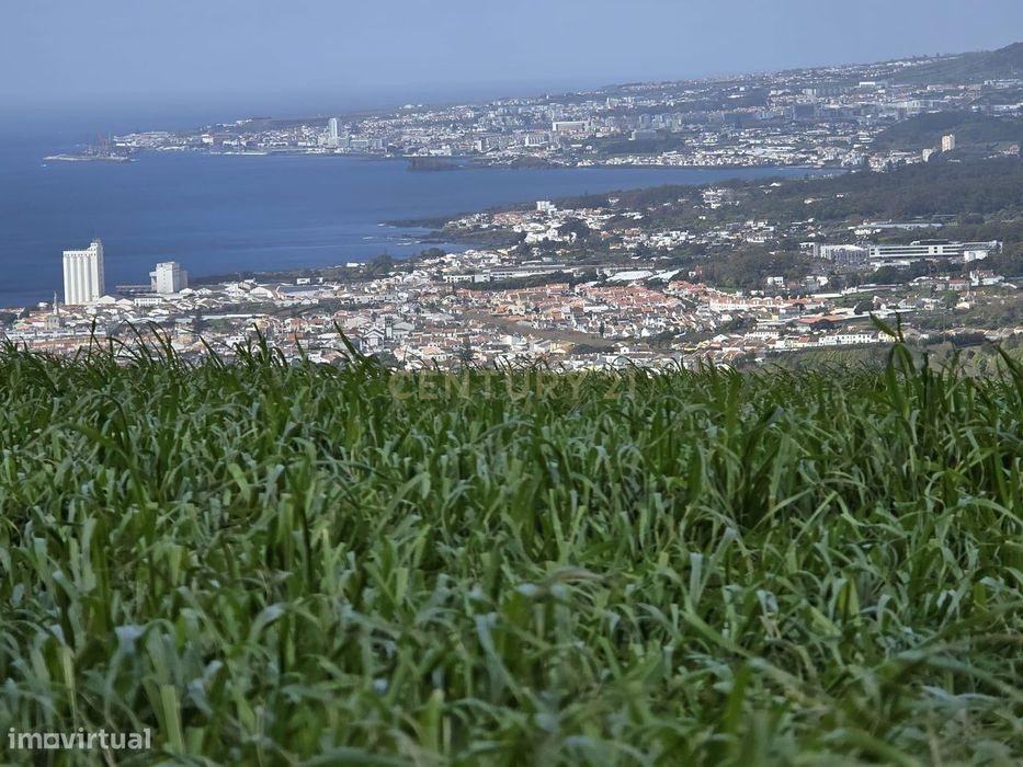 Terreno Panorâmico à Venda em Lagoa, Ilha de São Miguel