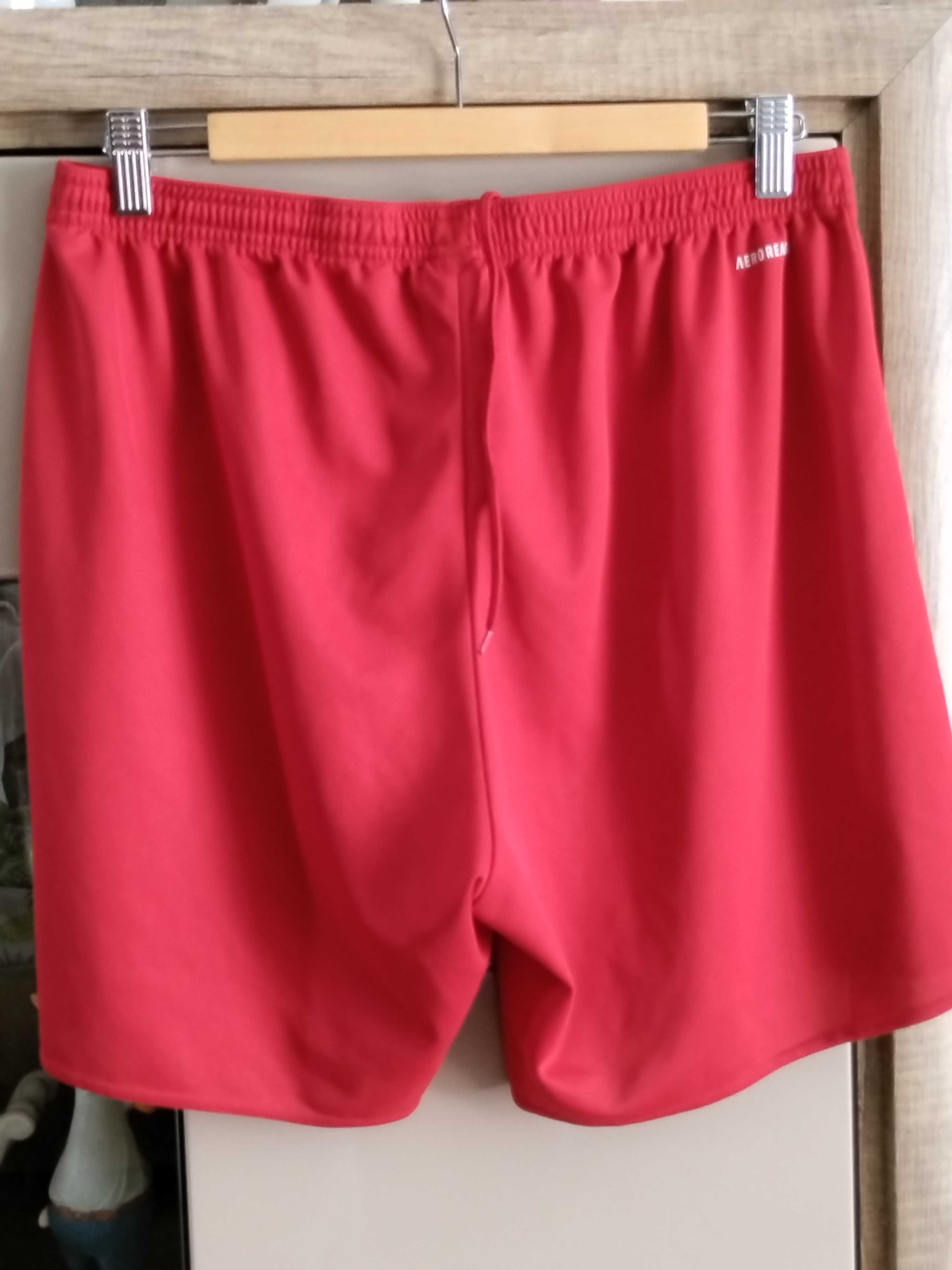 Komplet, bluzka, spodenki adidas L/XL