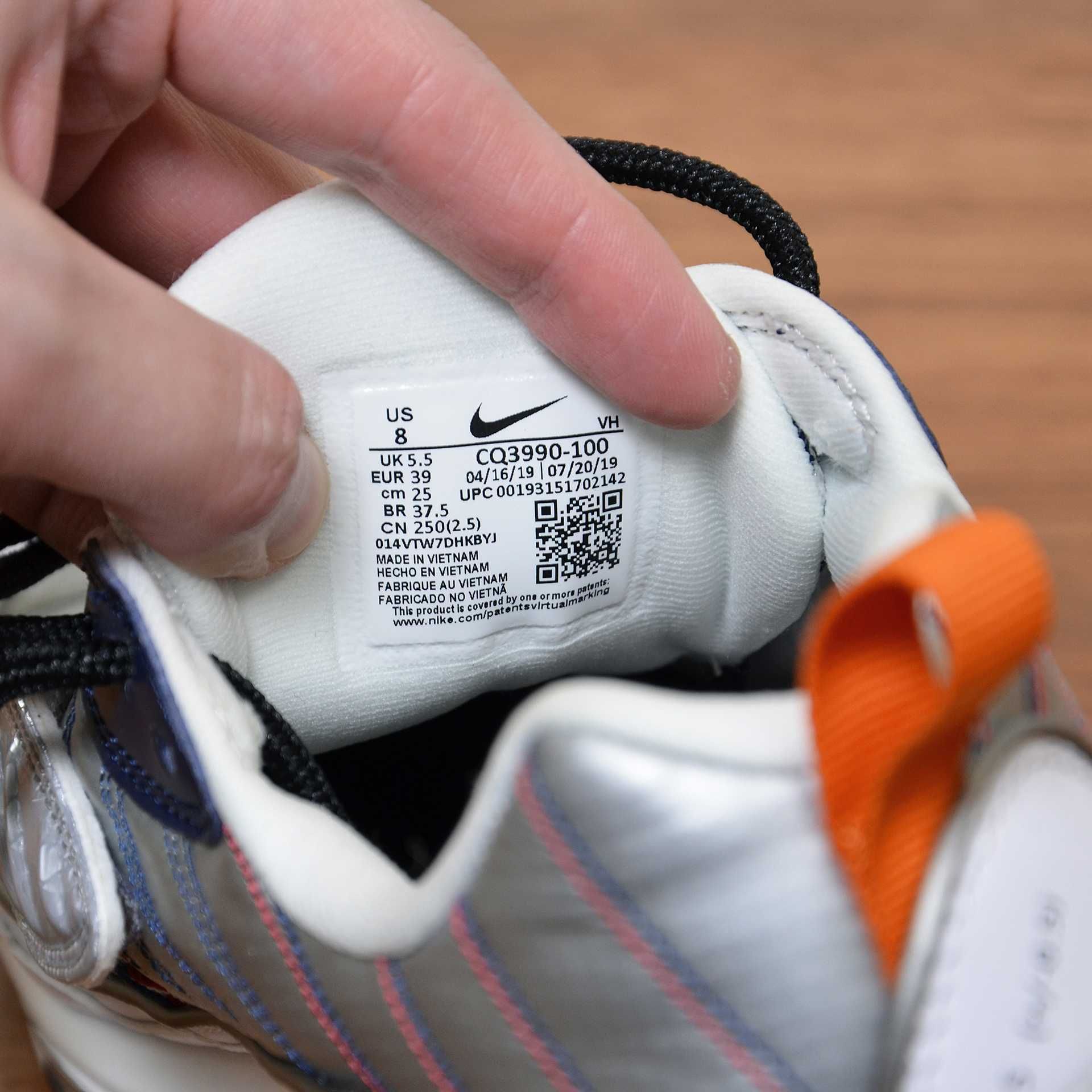 Nike Air Max 98 Premium кроссовки оригинал 39 / 25см (CQ3990-100)