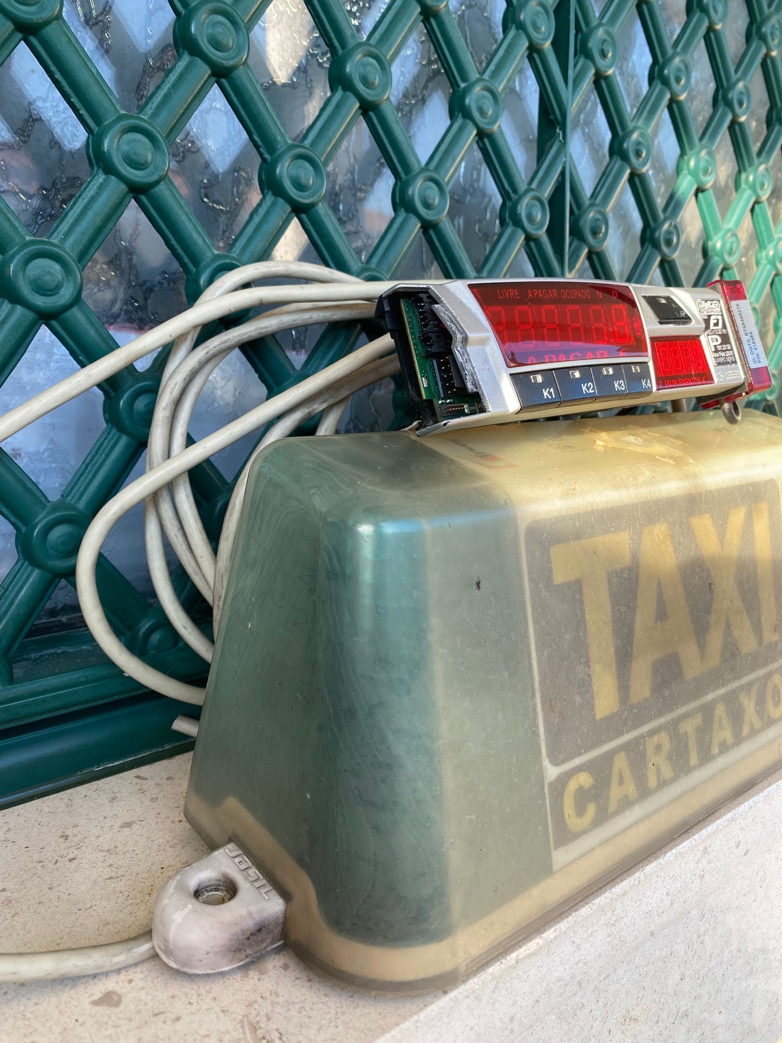 Taxímetro e lanterna