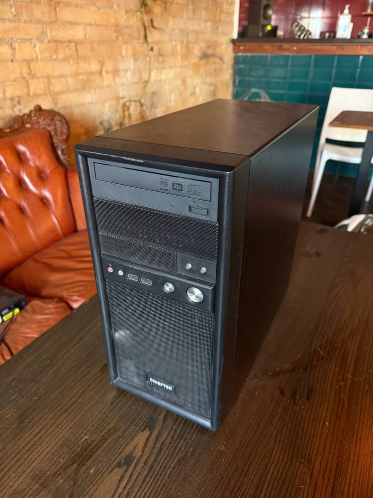 Системный блок в корпусе Chieftec, Intel Pentium/Core2 duo