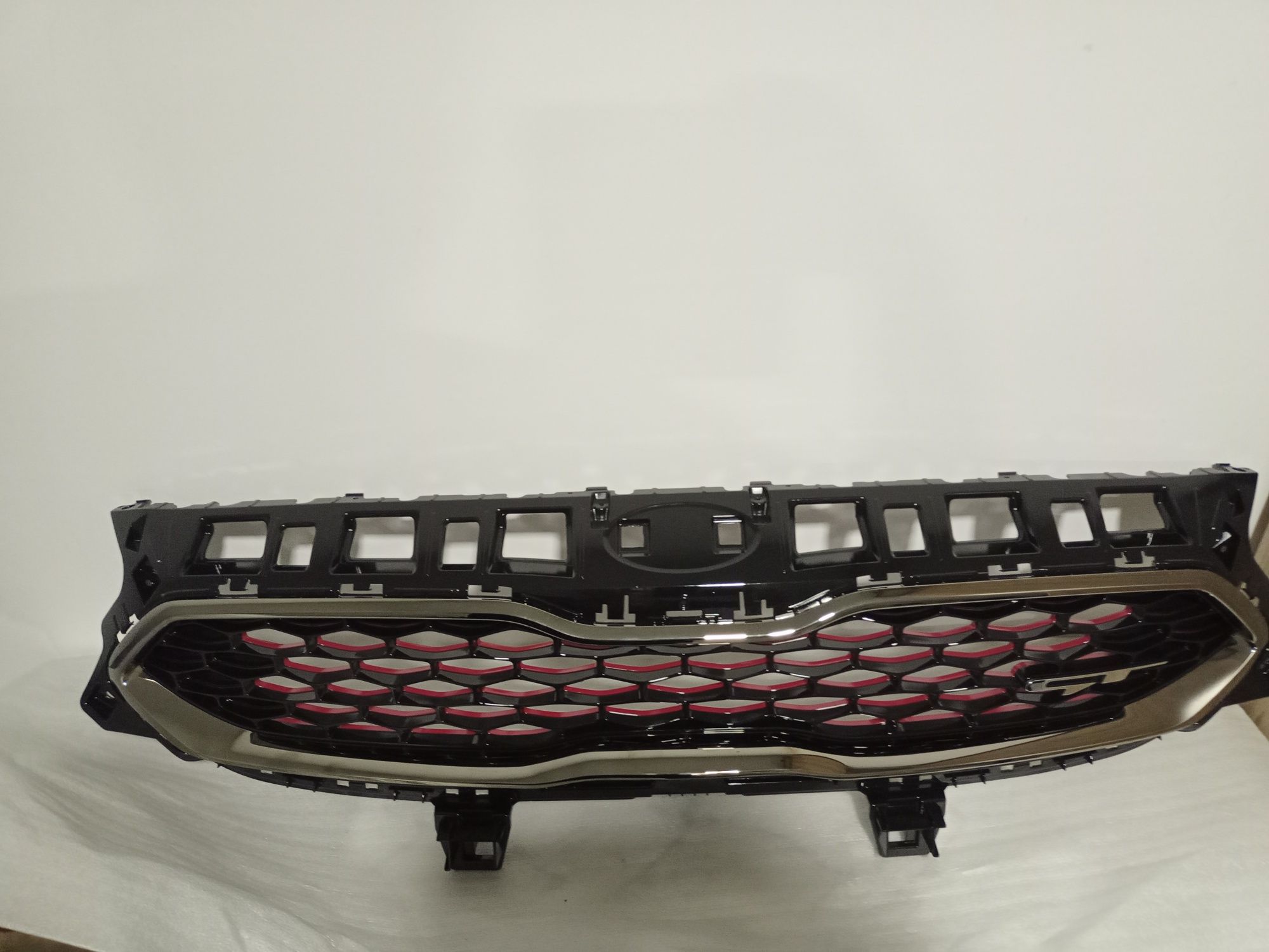 KAI CEED GT GT-LINE 18- atrapa grill
