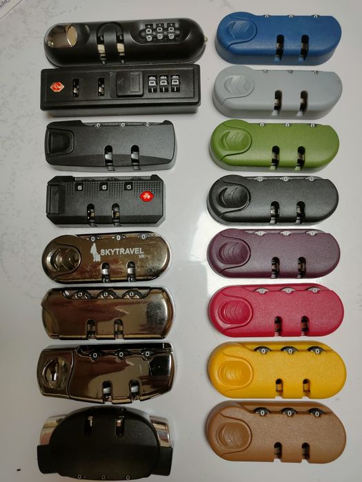 Замки для валіз, бірки,косметички,органайзери,чохли для валіз,ризинки