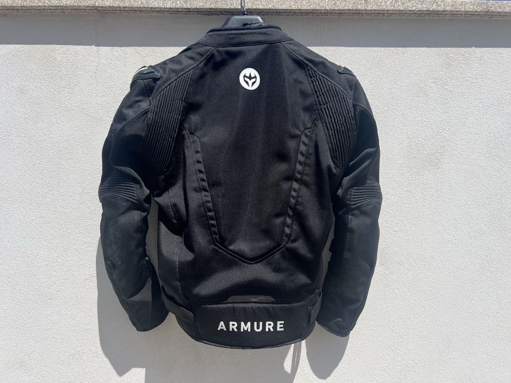 Casaco Armure tamano L