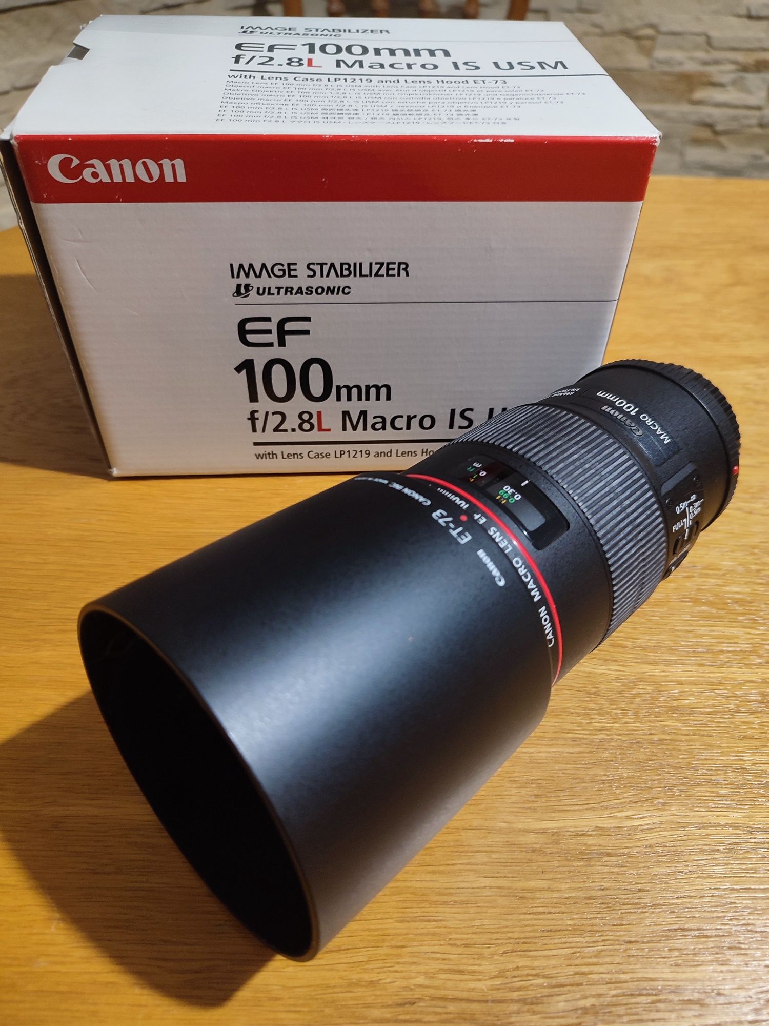 Obiektyw Canon 100 2,8L macro is usm