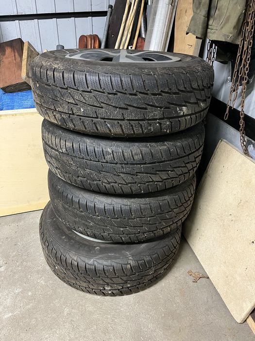 Koła zimowe 215/70R16 Matador
