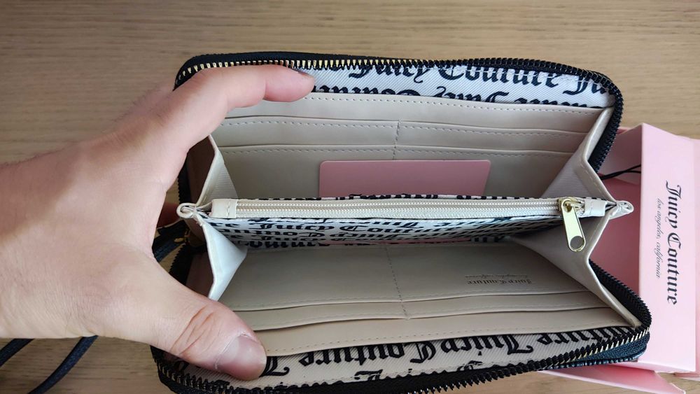 Carteira juicy couture preta